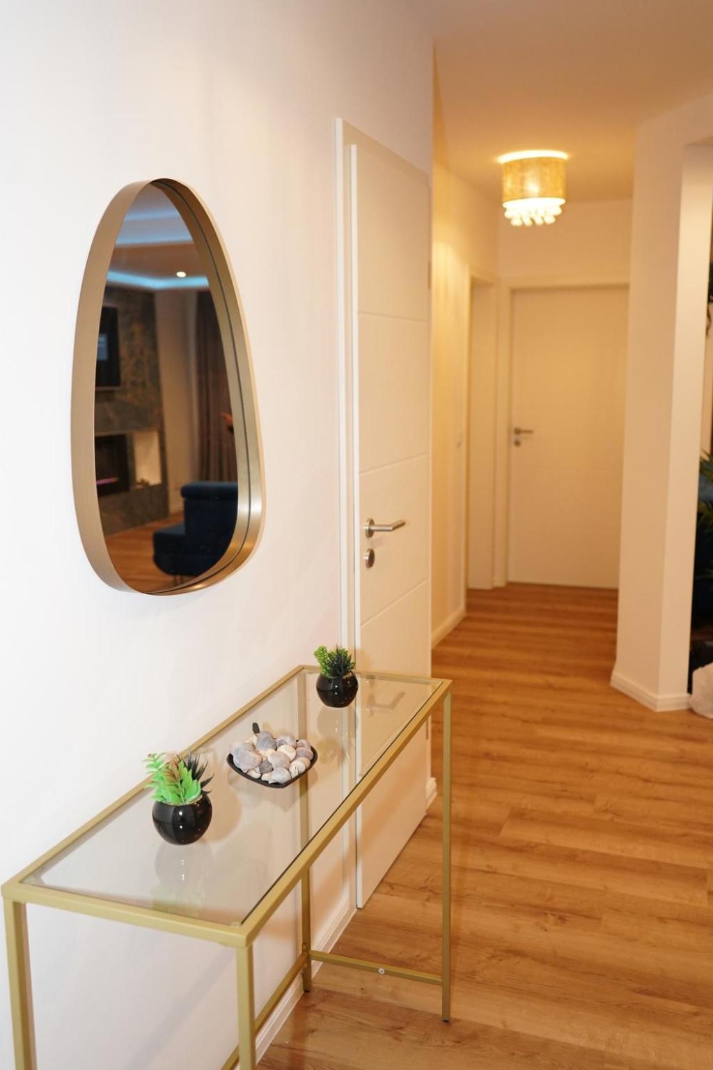 "Yildirim Touristik 1" Ferienwohnung Exklusiv In Austattung Und Lage 库克斯港 外观 照片